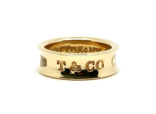 ティファニーのTIFFANY＆Co