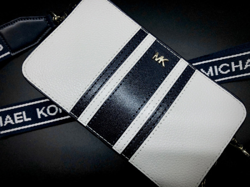 ブランドバッグ・財布のMICHAEL KORS
