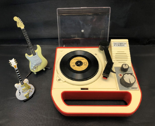 楽器・ホビーのレコードプレーヤー