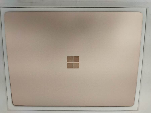 Surface Laptop GoのMicrosoft