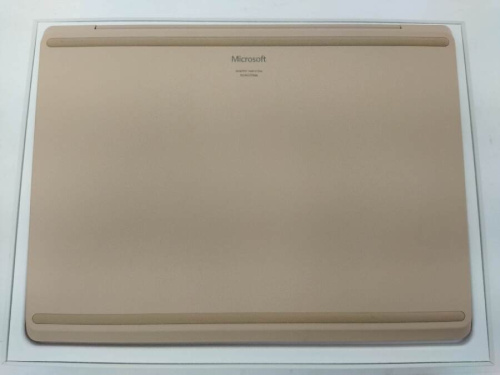 Microsoftのノートパソコン