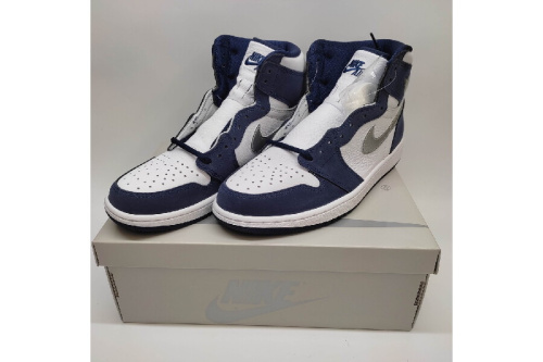 ファッションの中古スニーカー