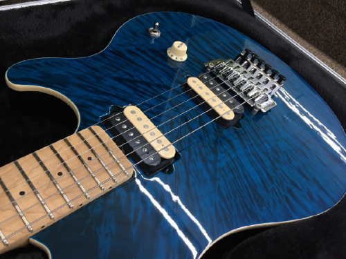 エレキギターのアクシス