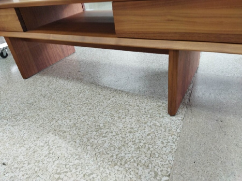 カリモクのTT4455