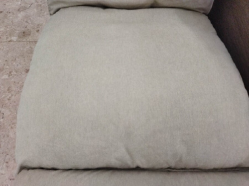 中古家具のソファー