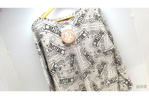 ファッションのHysteric Glamour