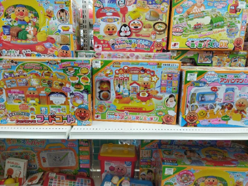 中古アンパンマン　のおもちゃ