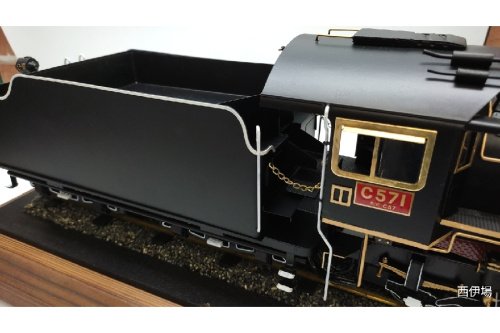 ミニカーのフィギュア