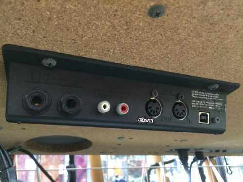 デジタルピアノ