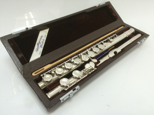 管楽器のフルート
