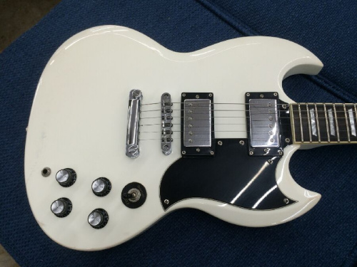 エレキギターのBLITZ