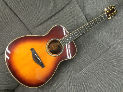 アコースティックギターのYAMAHA