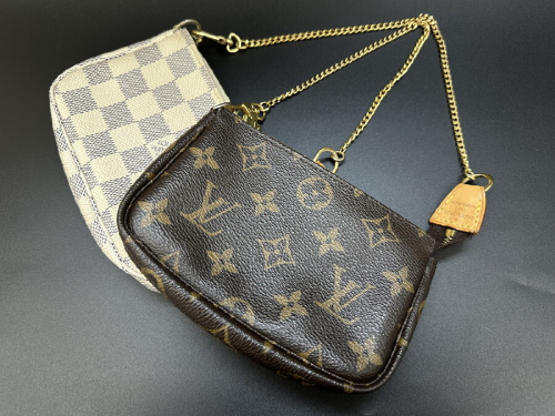 ポーチのルイ・ ヴィトン（LOUIS VUITTON）