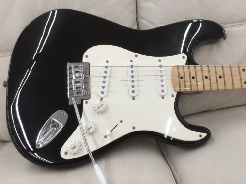 エレキギターのスクワイヤー（Squier by Fender）