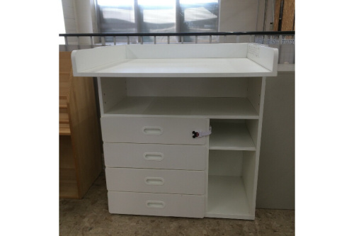 家具のIKEA