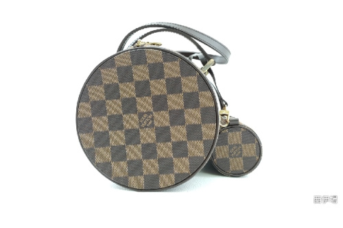 ルイ・ ヴィトン（LOUIS VUITTON）