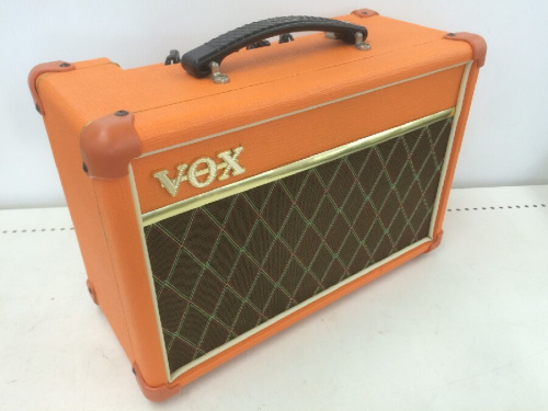 アンプのヴォックス（VOX）