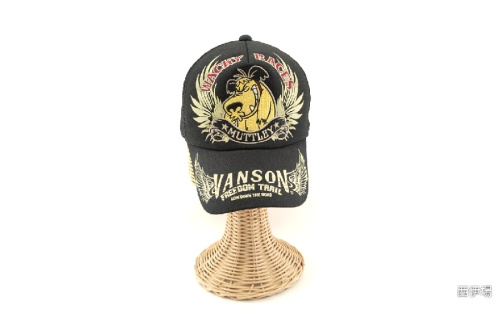 ファッション小物のキャップ