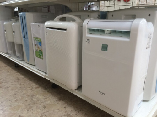 家電の除湿機