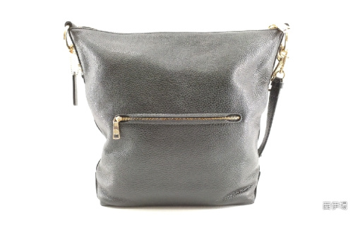 ショルダーバッグのコーチ(COACH)