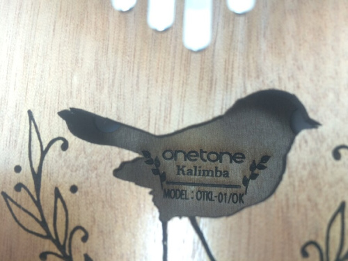 onetoneのカリンバ