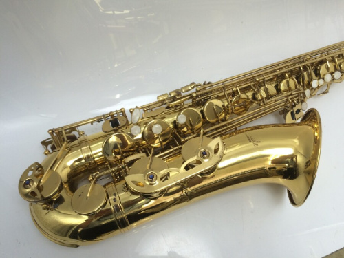 管楽器のConn-SELMER