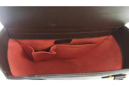 ルイ・ ヴィトン（LOUIS VUITTON）