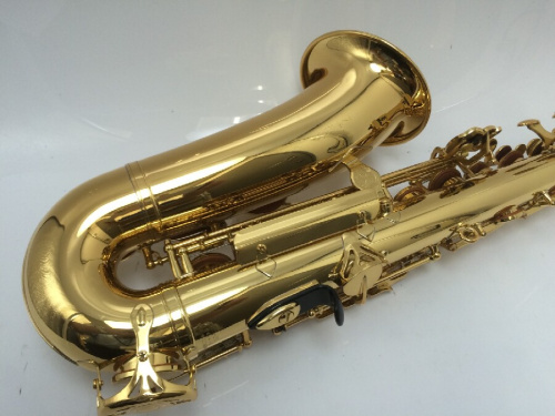 アルトサックス