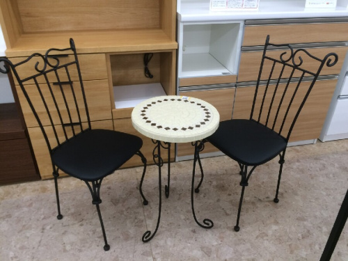 家具のテーブルセット