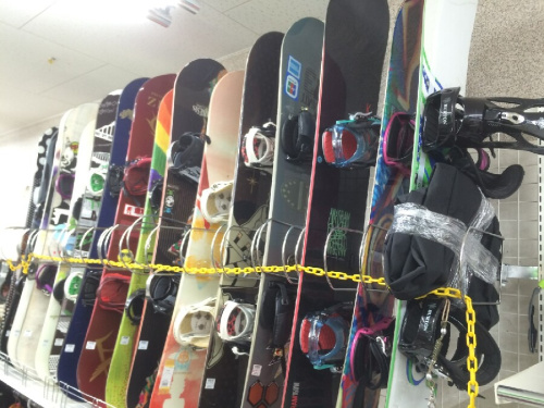 スポーツ用品のスノーボード