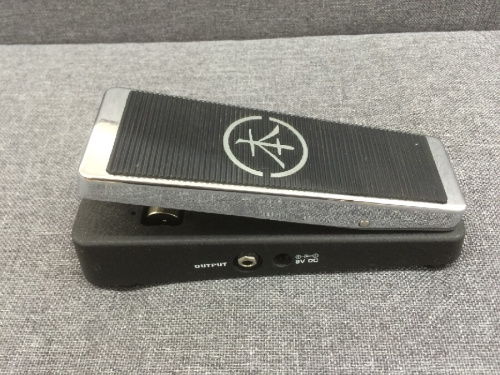 エフェクターのBBE