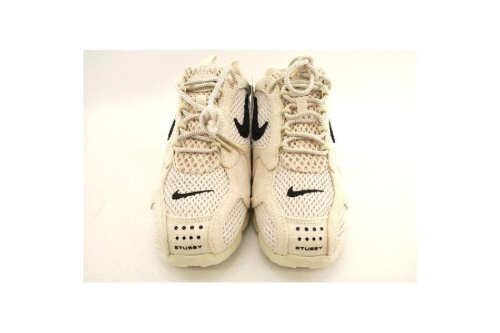 ナイキ（NIKE）のSTUSSY