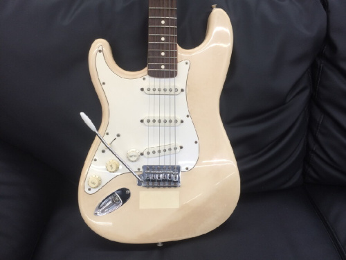 エレキギターのFender MEXICO