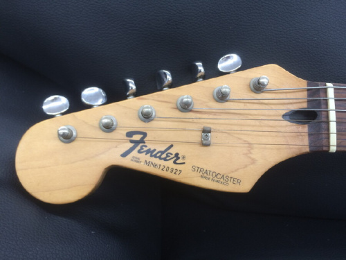 ｽﾄﾗﾄｷｬｽﾀｰのSTRATOCASTER