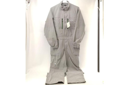 ファッションのトップス