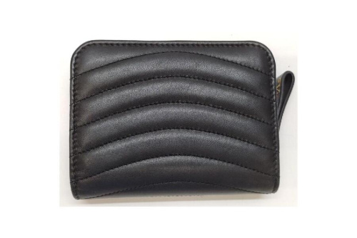 2つ折り財布のルイ・ ヴィトン（LOUIS VUITTON）