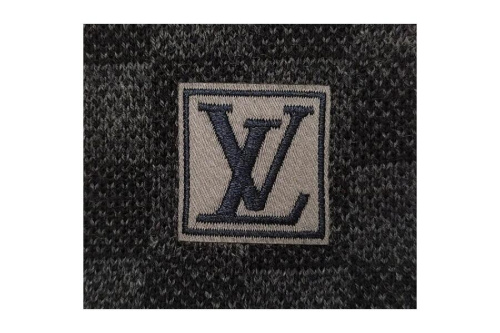 ルイ・ ヴィトン（LOUIS VUITTON）のエシャルプ
