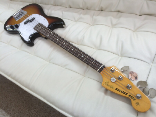 MUSTANG BASSのムスタングベース