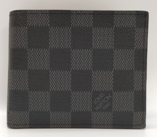 財布の2つ折り財布