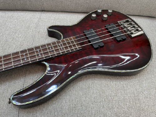 SCHECTERのHELLRAISER