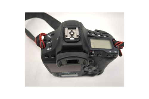 カメラのキヤノン（Canon）