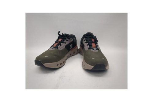 シューズ・靴のスニーカー