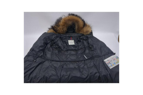 モンクレール（Moncler）のダウンコート