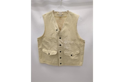 ファッションのトップス