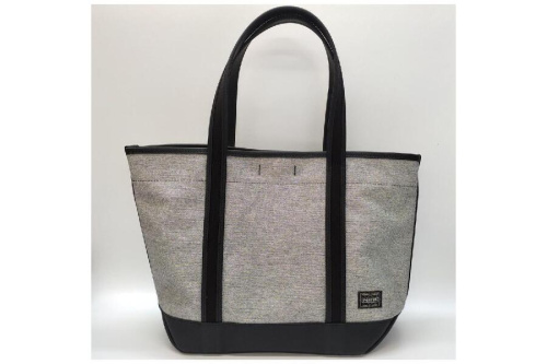 バッグのトートバッグ