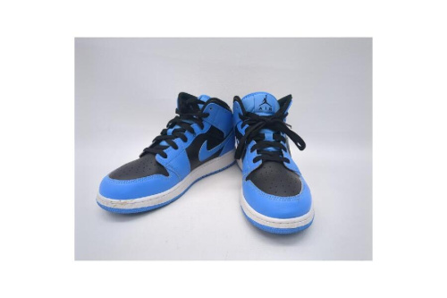 シューズ・靴のスニーカー