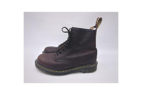 ドクターマーチン（Dr.Martens）のホールブーツ