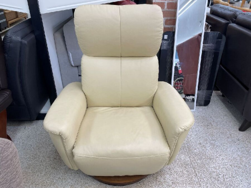 家具のソファー