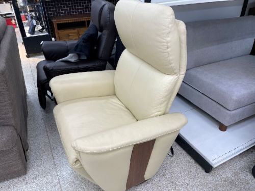 ソファーのニトリ