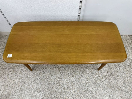 ローテーブルの飛騨産業